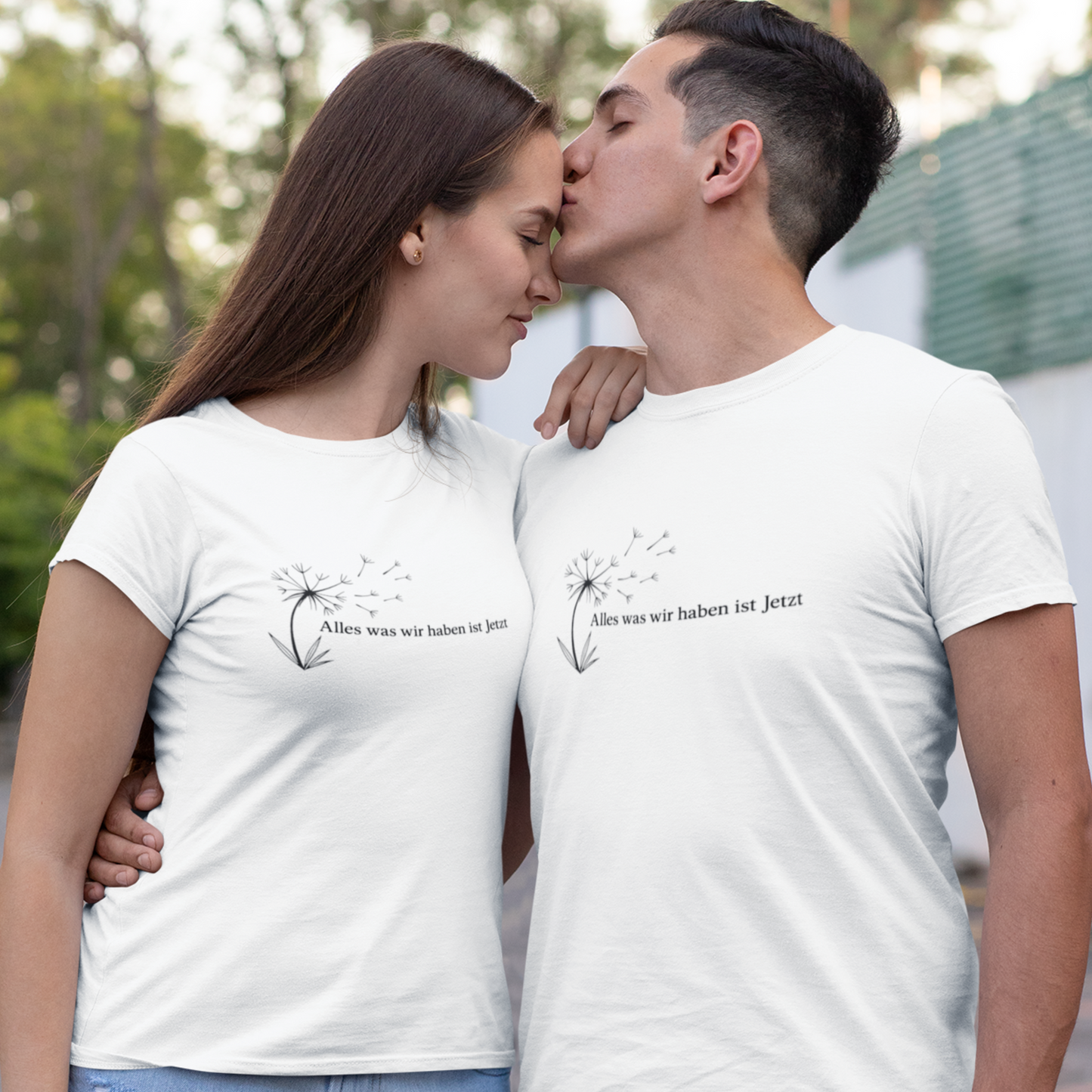 Alles was wir haben ist jetzt Unisex T-Shirt